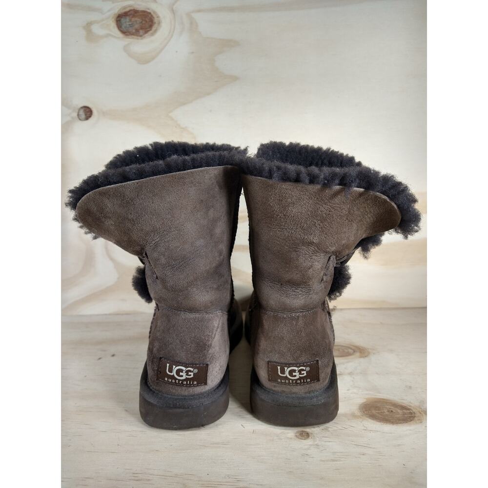 UGG Australia - Bailey Button - Boots - Brown/Black - Women's - 7 - Picture 6 of 8
